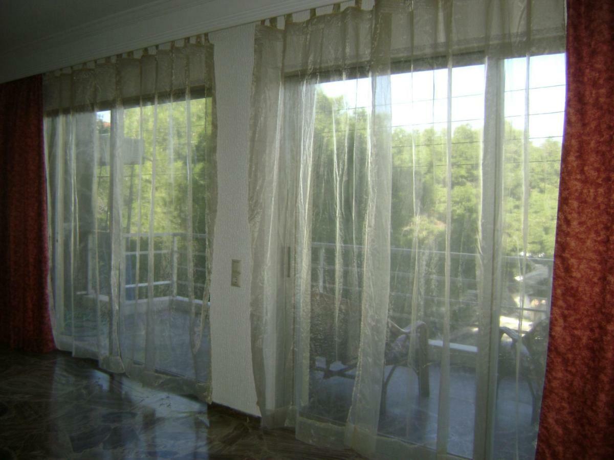 Avra Apartment Artemida  Exterior photo